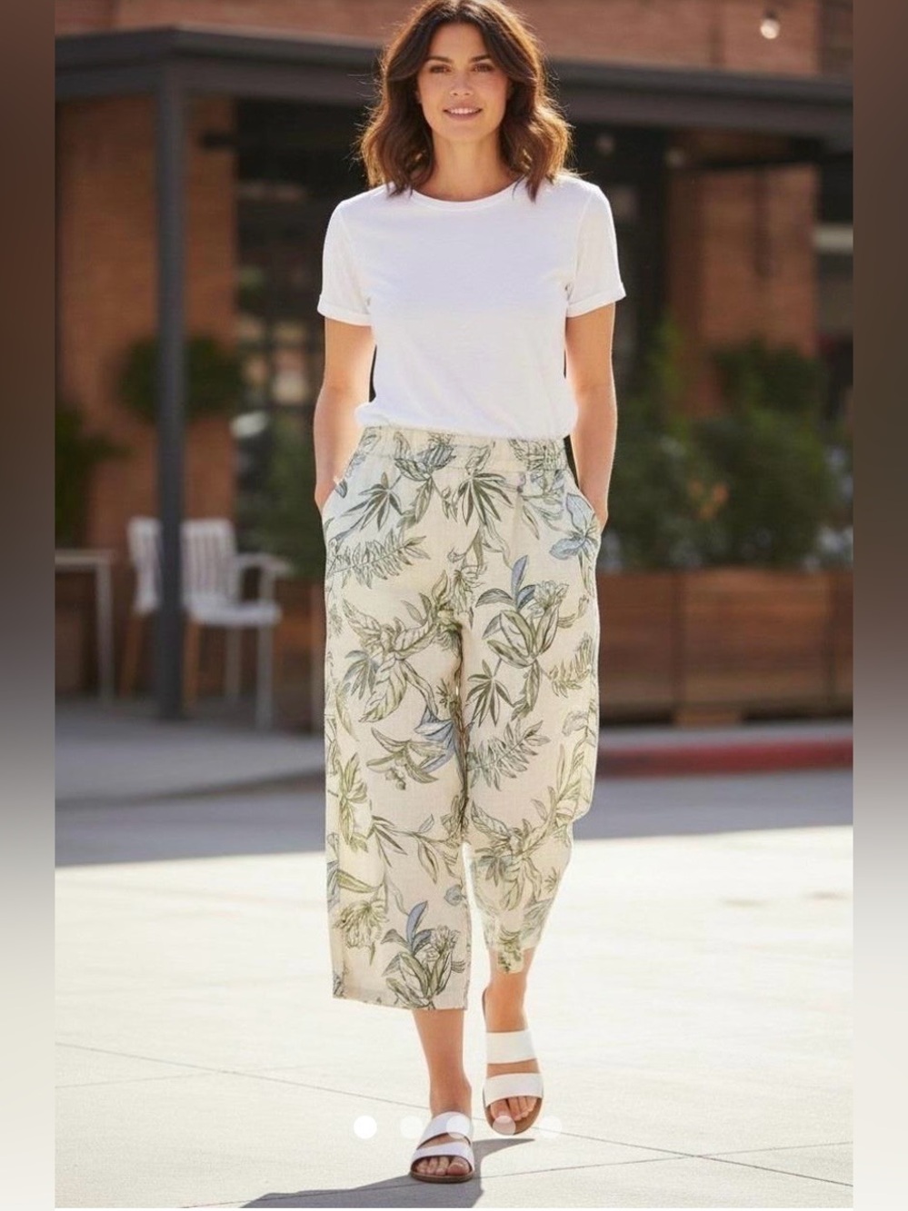 Tahari women’s S 100% linen wide leg crop pull on pants, tropical leaf print